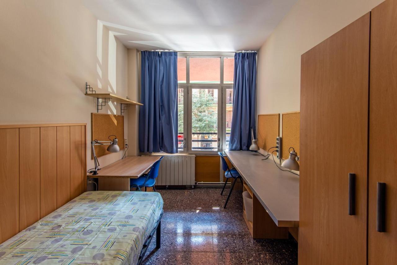 Auberge de jeunesse Residencia Sants à Barcelone Chambre photo
